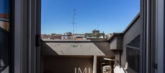 Квартира с 1 спальней в Милан, Италия № 354379 3