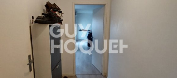 Studio in Rosny-sous-Bois, France No. 178810 5