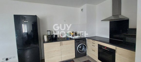 Studio in Rosny-sous-Bois, France No. 178810 3