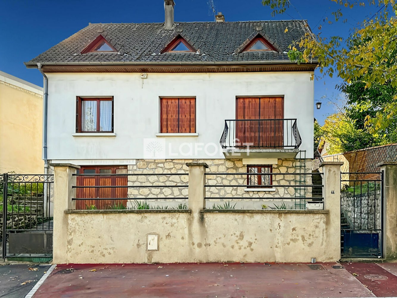 5 bedrooms House in Creteil, France No. 185600