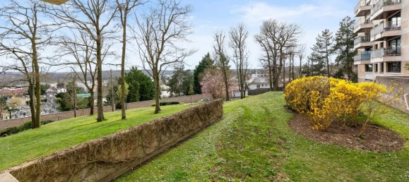 2 bedrooms Apartment in Garches, France No. 118966 2