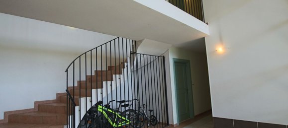 1 bedroom Apartment in Cavignac, France No. 200036 6