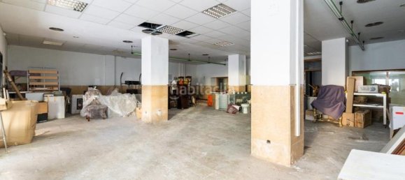 226m² Commercial property in Santa Fe, Spain No. 188822 4