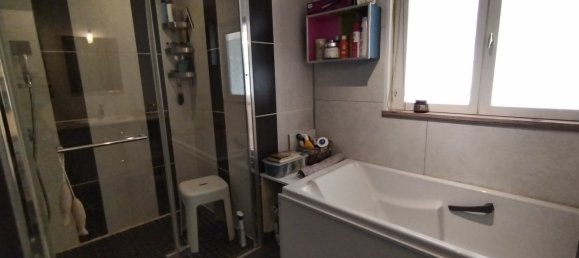 3 bedrooms House in Groffliers, France No. 268833 7