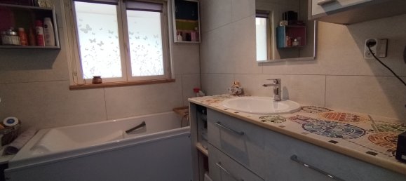 3 bedrooms House in Groffliers, France No. 268833 8