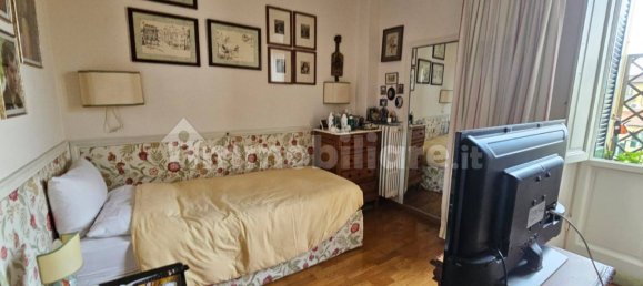 2 bedrooms Apartment in Florence, Italy No. 328811 10