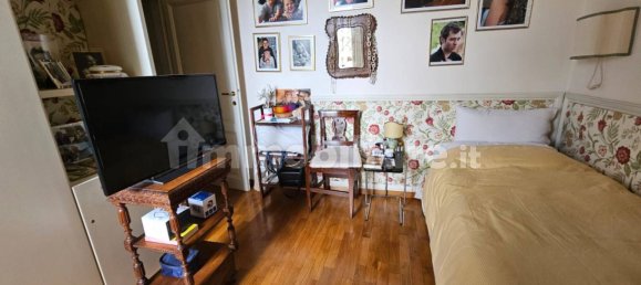2 bedrooms Apartment in Florence, Italy No. 328811 9