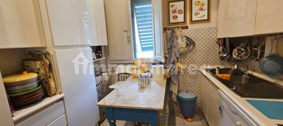 2 bedrooms Apartment in Florence, Italy No. 328811 24