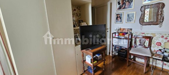 2 bedrooms Apartment in Florence, Italy No. 328811 8