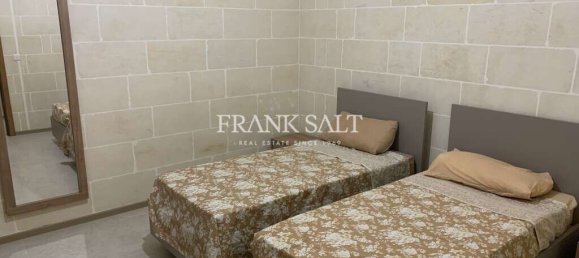 Apartamento de 3 dormitorios en Nadur, Malta No. 6170 5