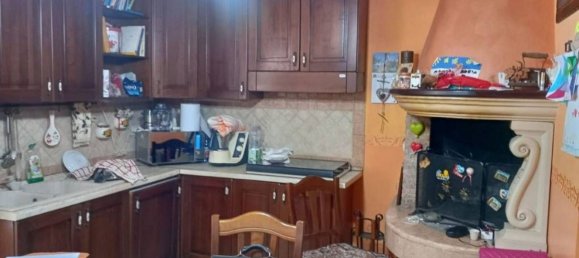 Apartamento de 4 dormitorios en Parabita, Italy No. 374688 4