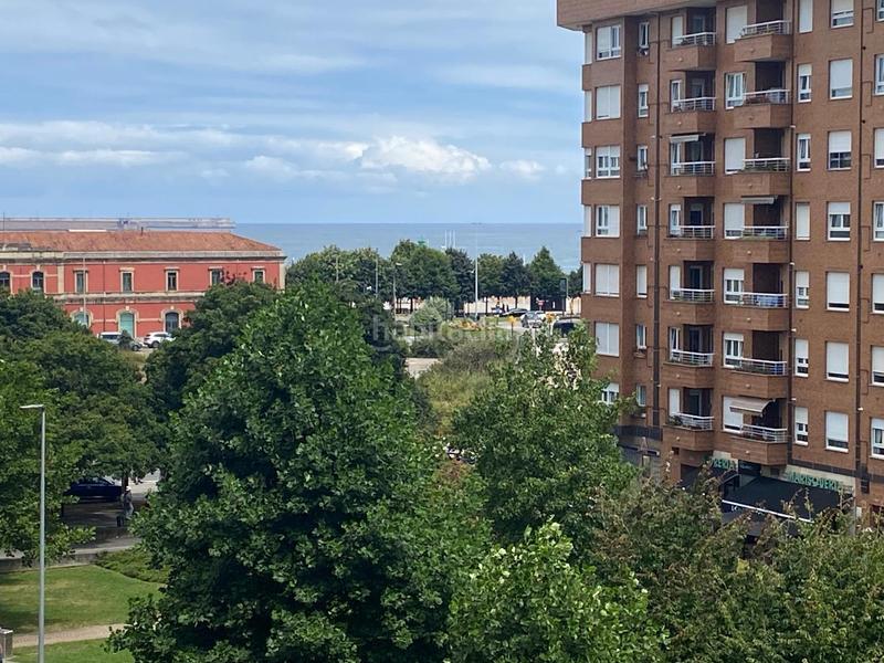 3 bedrooms Apartment in Gijon, Spain No. 172613