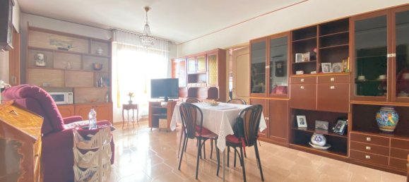 5 rooms Apartment in Cuneo, Italy No. 114155 8
