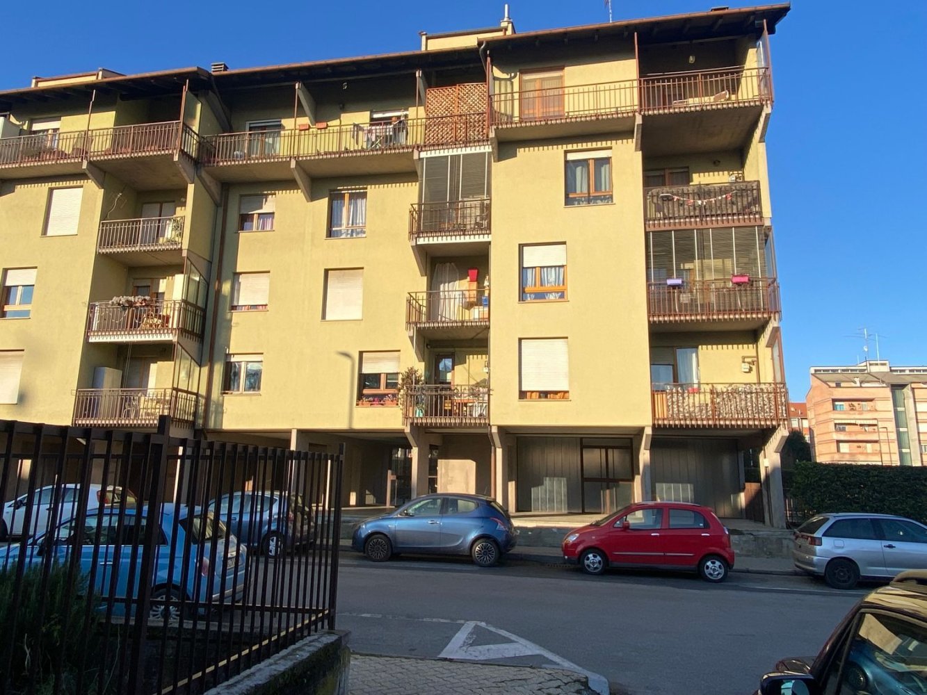 5 rooms Apartment in Cuneo, Italy No. 114155