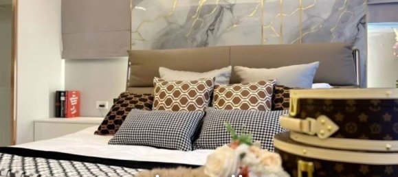 5 bedrooms Villa in Pattaya, Thailand No. 26763 7