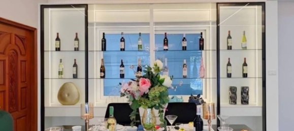 5 bedrooms Villa in Pattaya, Thailand No. 26763 4