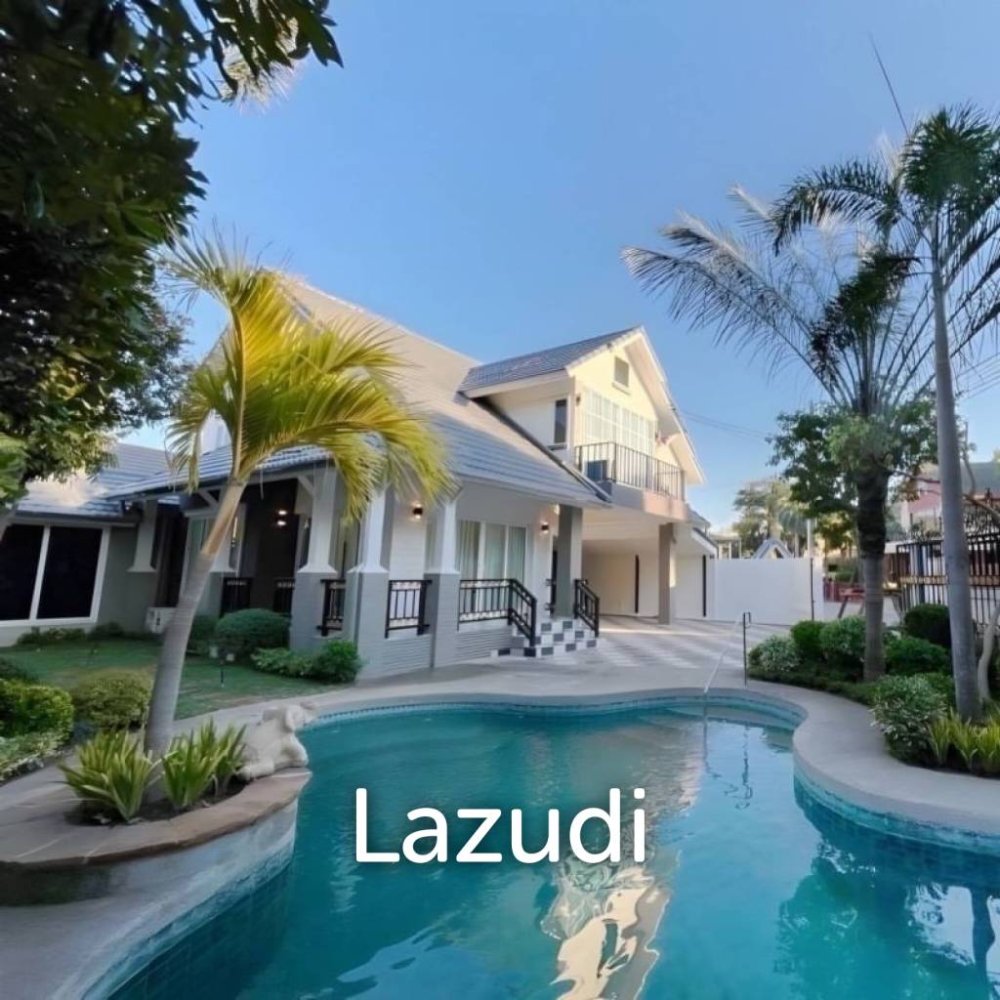 5 bedrooms Villa in Pattaya, Thailand No. 26763