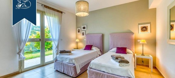 5 bedrooms Villa in Cefalù, Italy No. 277198 25