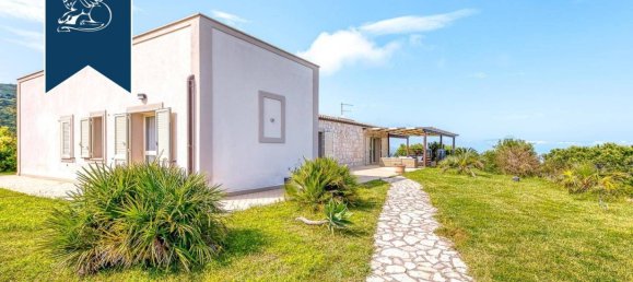 5 bedrooms Villa in Cefalù, Italy No. 277198 18