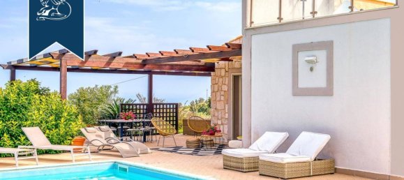 5 bedrooms Villa in Cefalù, Italy No. 277198 19