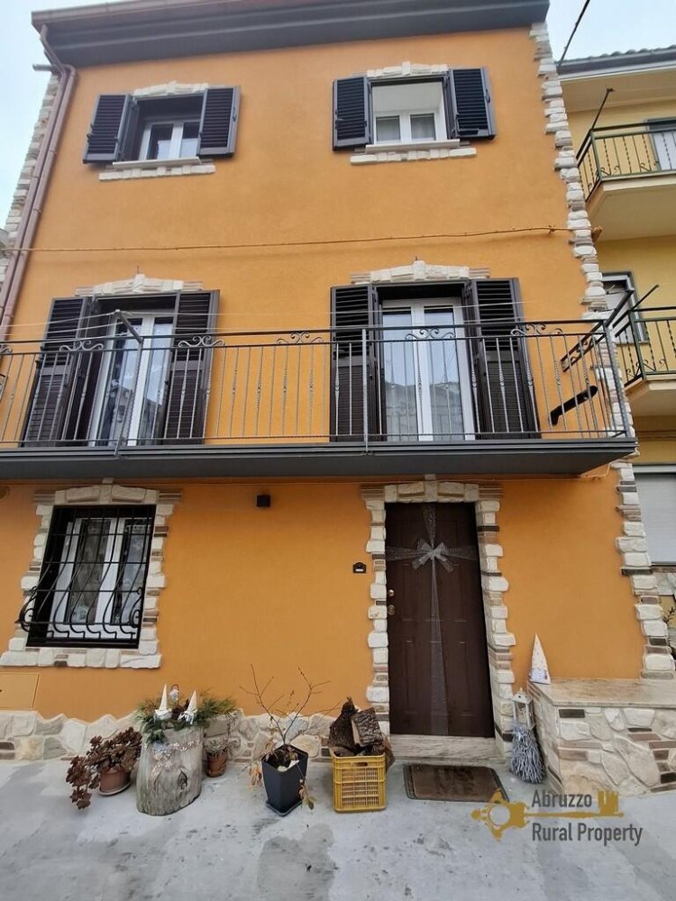 3 غرف نوم تاون هاوس في Celenza sul Trigno, Italy رقم 72982