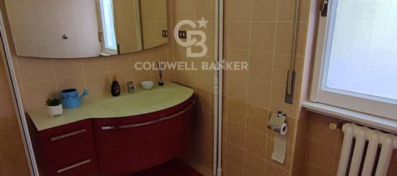 3 rooms Apartment in Brindisi, Italy No. 17589 16