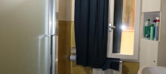 6 rooms Apartment in Montevarchi, Italy No. 237706 16