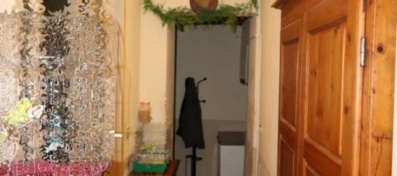 6 rooms Apartment in Montevarchi, Italy No. 237706 11