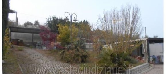 5 bedrooms Apartment in Rimini, Italy No. 327844 7