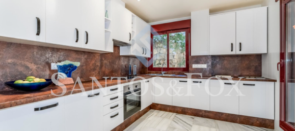 4 bedrooms Villa in Benahavis, Spain No. 23686 7