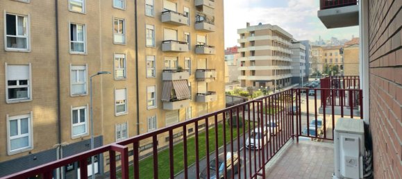 Studio in Bergamo, Italy No. 194549 2