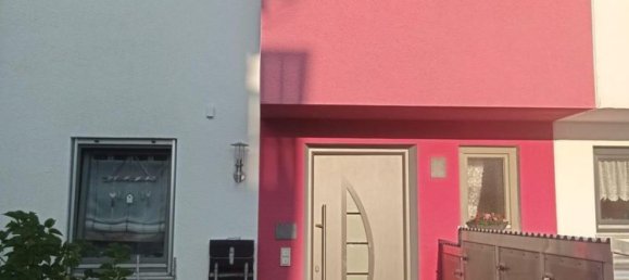 5 rooms Townhouse in Muhldorf am Inn, Germany No. 302474 2