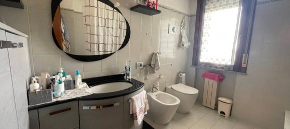 5 bedrooms Apartment in Carpaneto Piacentino, Italy No. 357350 29