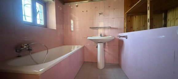 2 bedrooms Villa in Florence, Italy No. 142166 16