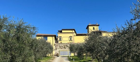 2 bedrooms Villa in Florence, Italy No. 142166 5
