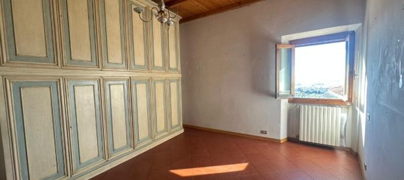 2 bedrooms Villa in Florence, Italy No. 142166 14