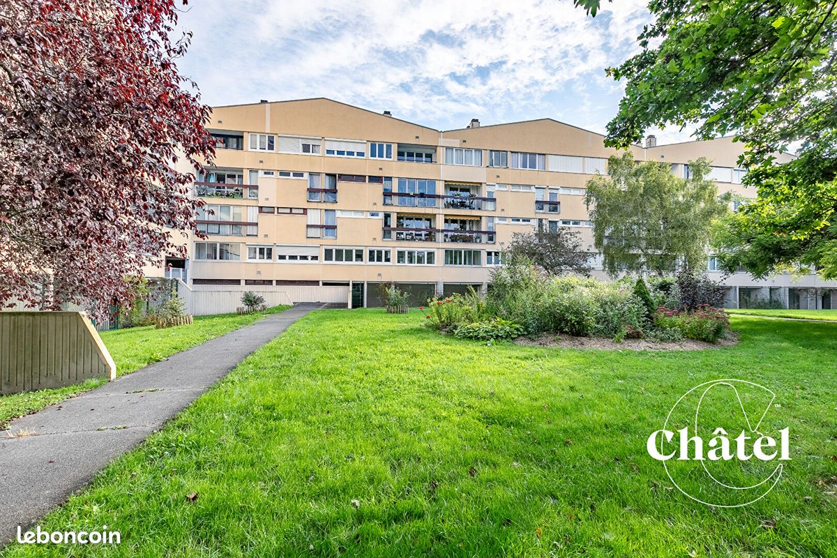 3 Schlafzimmer Wohnung in Compiegne, France, Nr. 159992