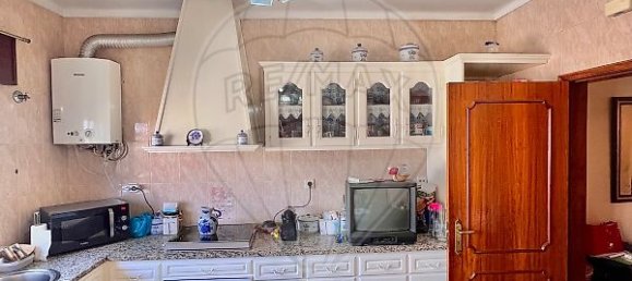 3 bedrooms House in Felgueiras, Portugal No. 15936 7