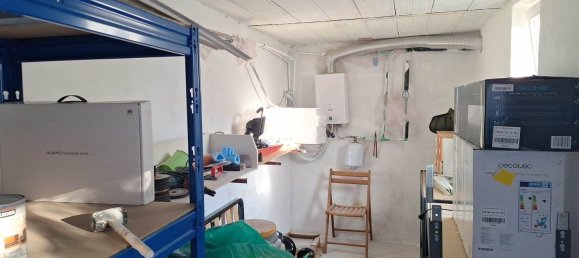 3 rooms Apartment in Rome, Italy No. 80679 10