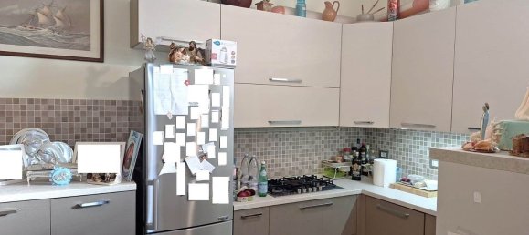 3 rooms Apartment in Rome, Italy No. 80679 22