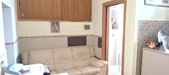 3 rooms Apartment in Rome, Italy No. 80679 29