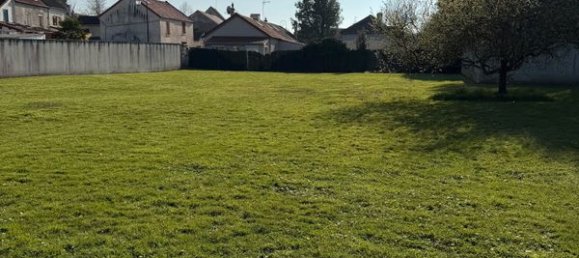 Land in Saint-Soupplets, France No. 332402 2