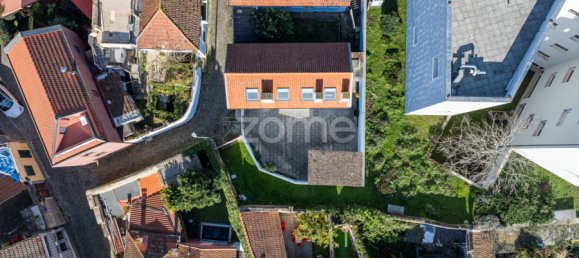 3 bedrooms House in Porto, Portugal No. 109799 7