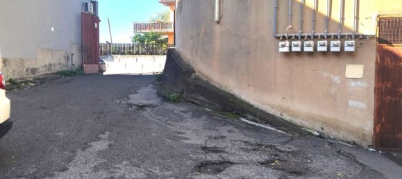 33m² Garage in Catania, Italy No. 65345 11