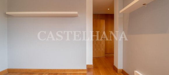 3 bedrooms Apartment in Porto, Portugal No. 97395 36