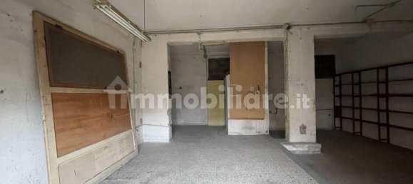 2 rooms Commercial property in San Giorgio a Cremano, Italy No. 24734 7