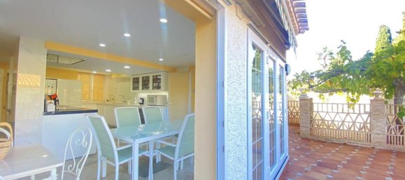 8 غرف نوم فيلا في Cabo Roig, Spain رقم 164236 25