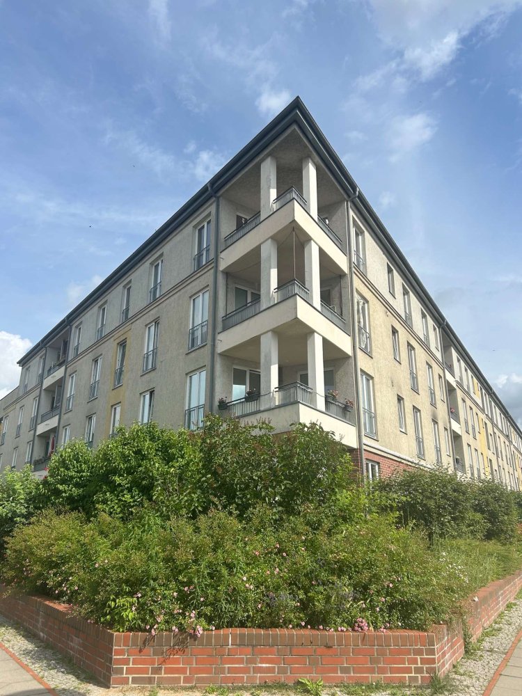 Квартира с 2 спальнями в Францёзиш-Буххольц, Германия № 353026