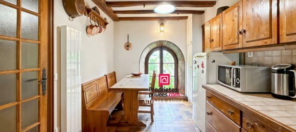Casa de 7 dormitorios en Thorigny-sur-Oreuse, France No. 306091 4