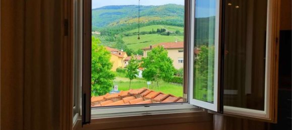 Villa de 9 divisões em Pistoia, Italy N.º 219145 19